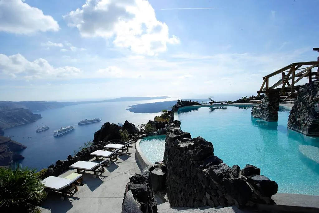 Pool, Honeymoon Petra Villas, Santorini