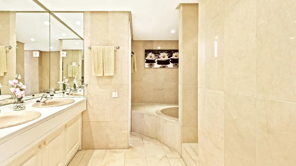 VILLA STANDARD Room, Villa Marina Puerto Banus, Costa Del Sol