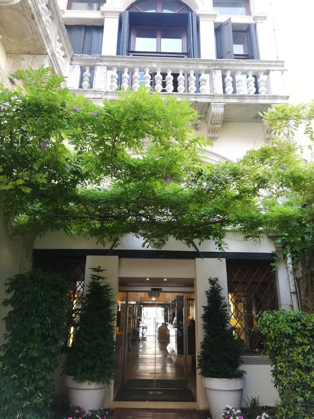 Lobby, Palazzo Giovanelli e Gran Canal, Venice