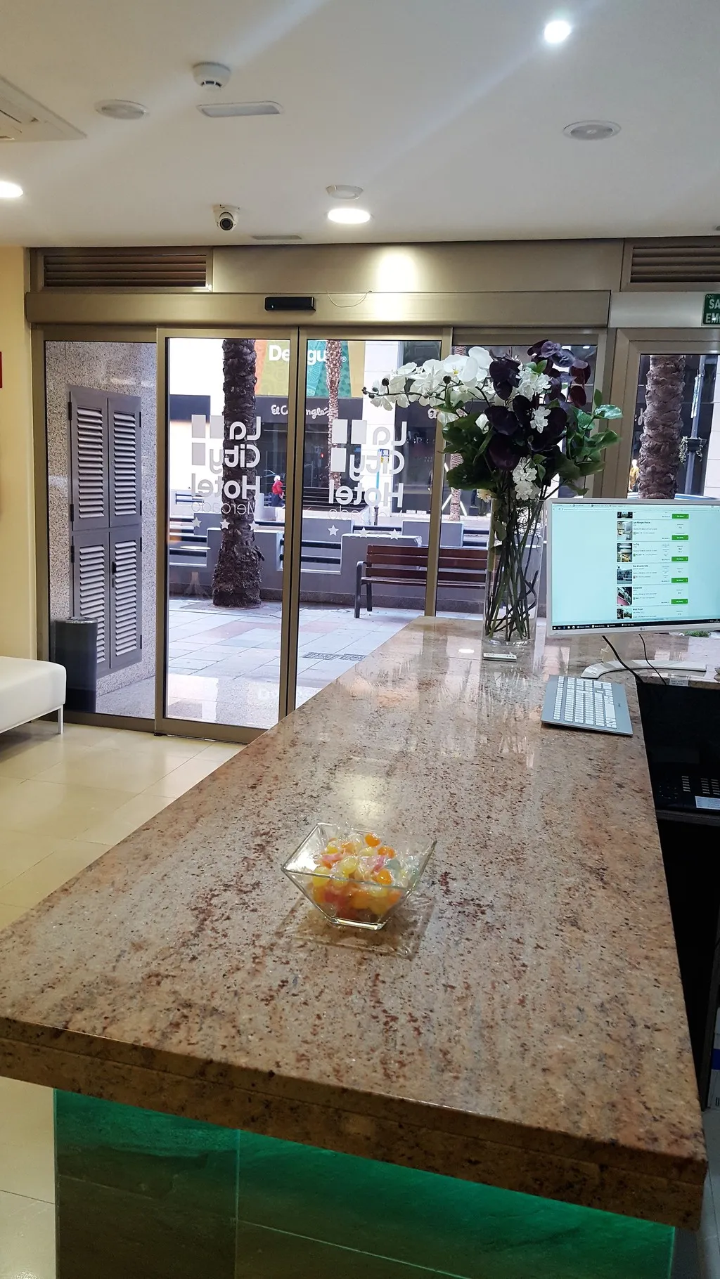 Lobby, Nuvi Mercado, Costa Blanca