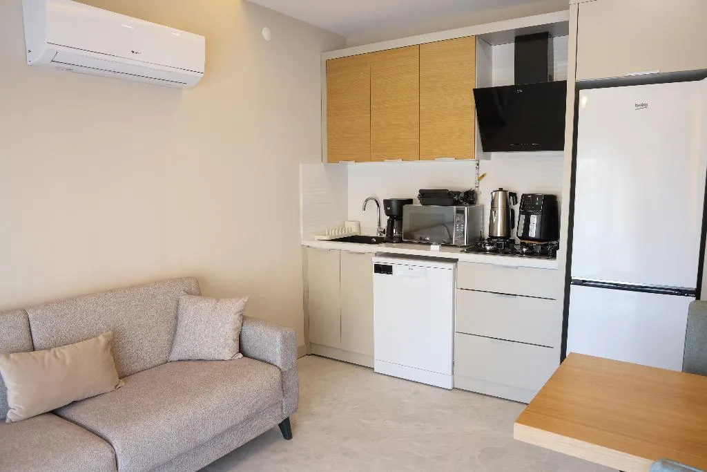 SUITE WITH JACUZZI Room, Livia Luxury Apart Hotel, Antalya