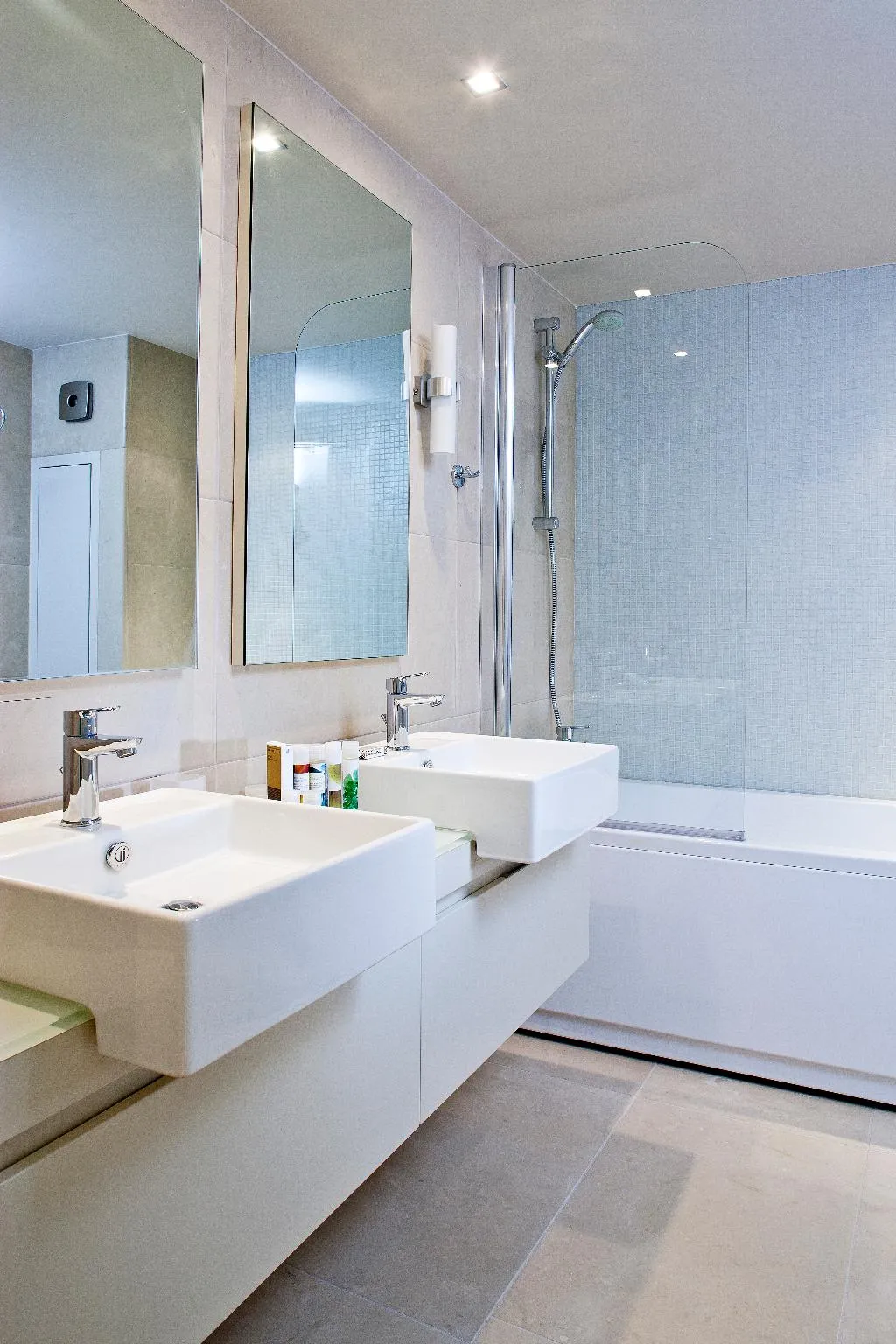 SUITE POOL VIEW Room, Rimondi Hotels Rethymnon, Crete