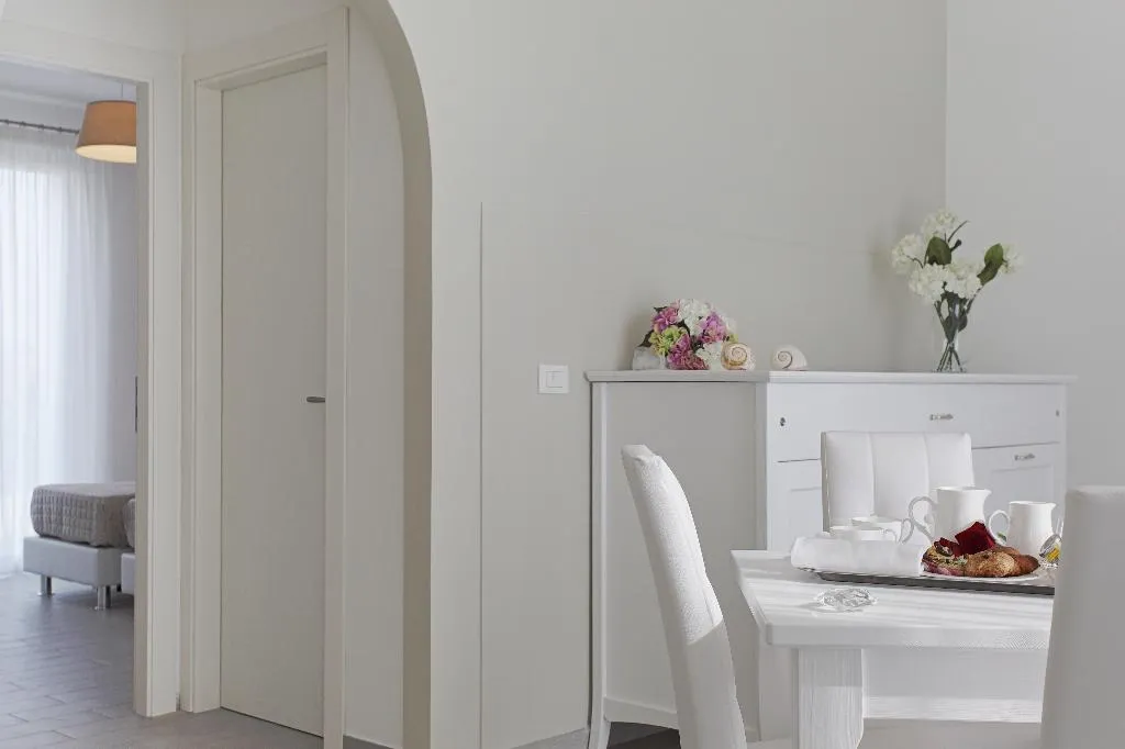 TRIPLE DELUXE Room, Scala Dei Turchi Resort, Catania