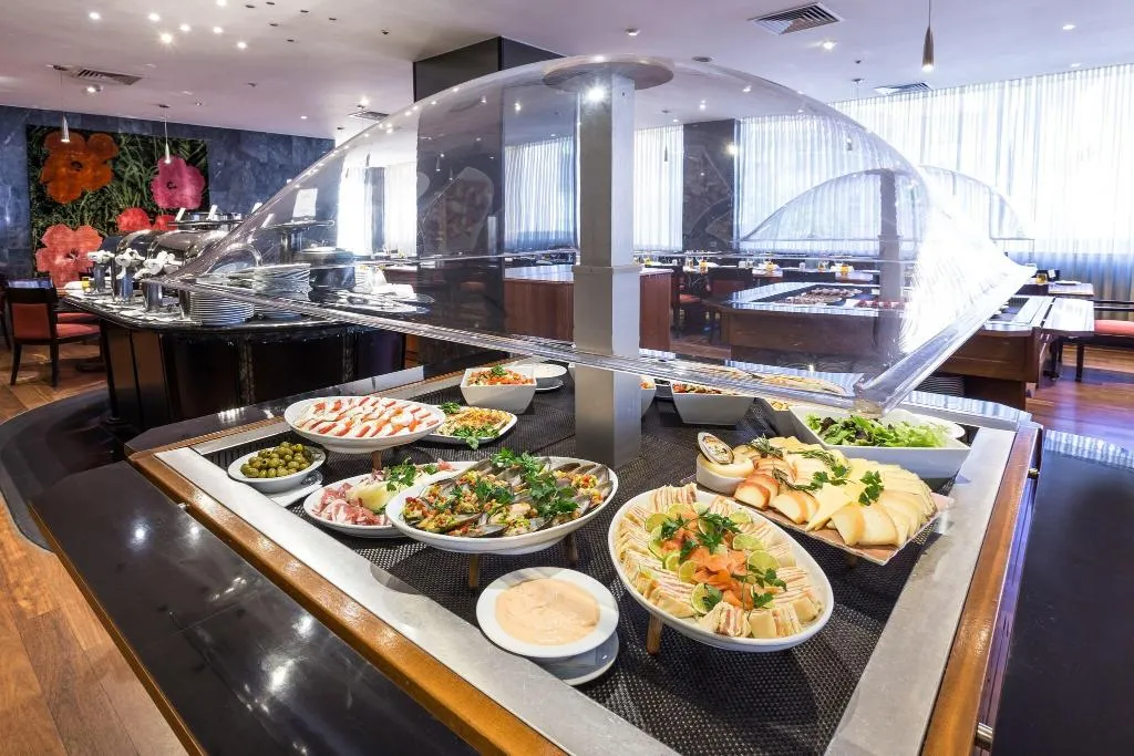 Restaurant, Radisson Blu Hotel, Lisbon, Lisbon