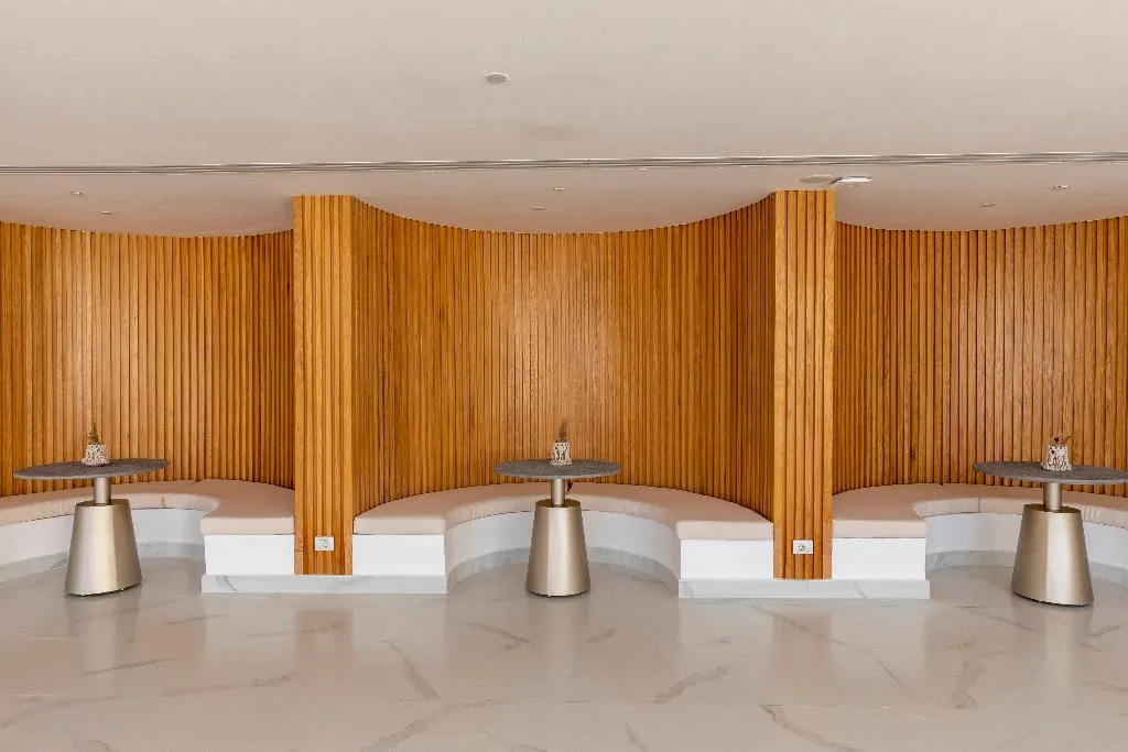 Bar, White Hills Resort, Red Sea Riviera