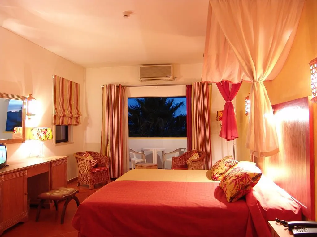 Double or Twin SEA VIEW Room, Cerro da Marina Hotel, Algarve