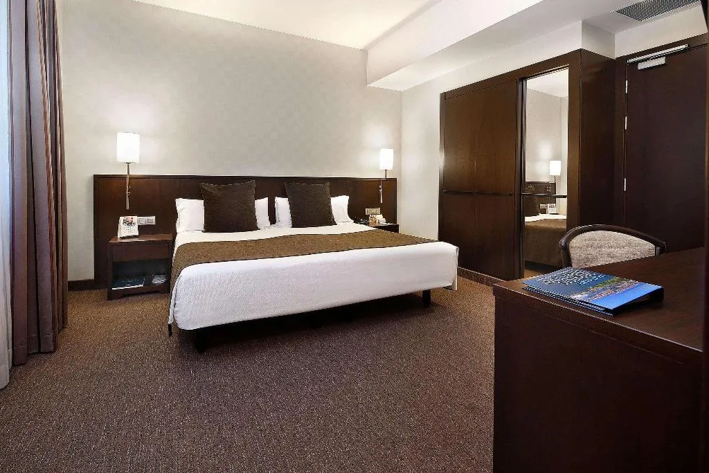 Room, Hcc Regente, Barcelona