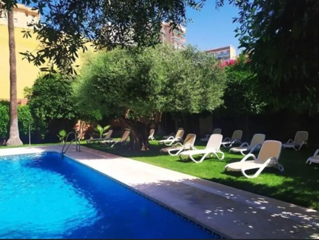 Pool, AACR Monteolivos Hotel, Seville