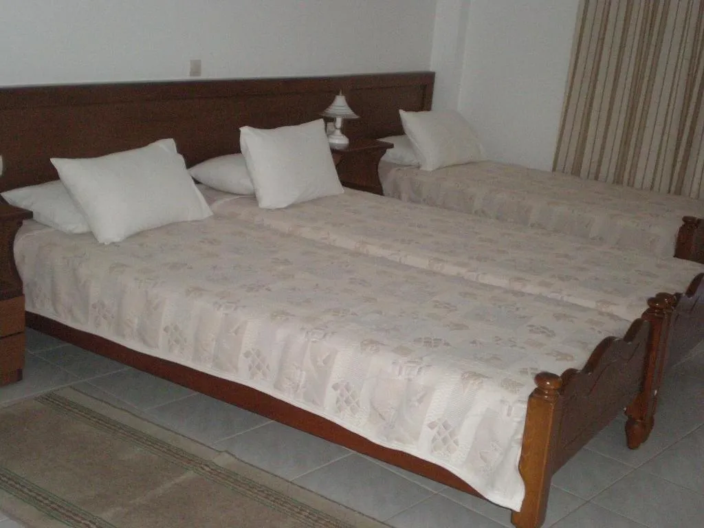 Room, 75 Steps Taverna And Accomodation, Corfu
