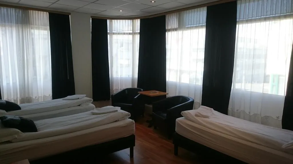 Room, 4th Floor, Reykjavik