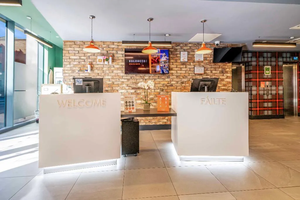 Lobby, easyHotel Dublin City Centre, Dublin