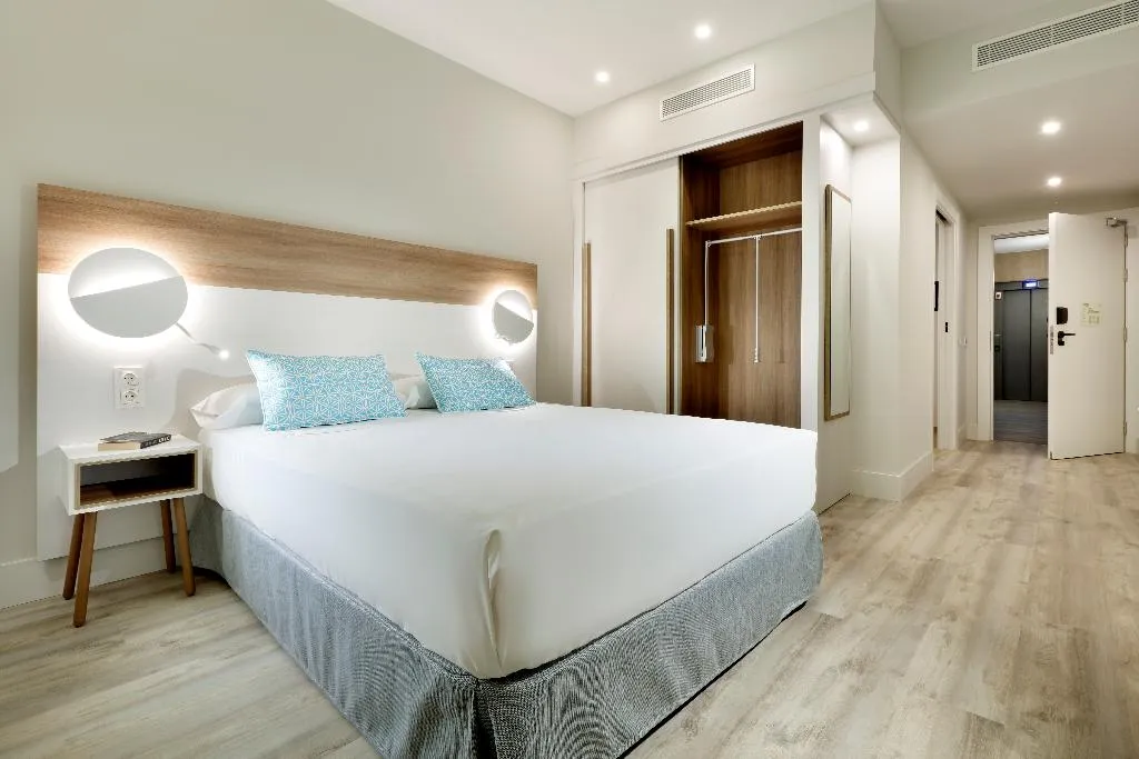 DOUBLE SINGLE USE DELUXE Room, Hotel Benalma Costa del Sol, Costa Del Sol