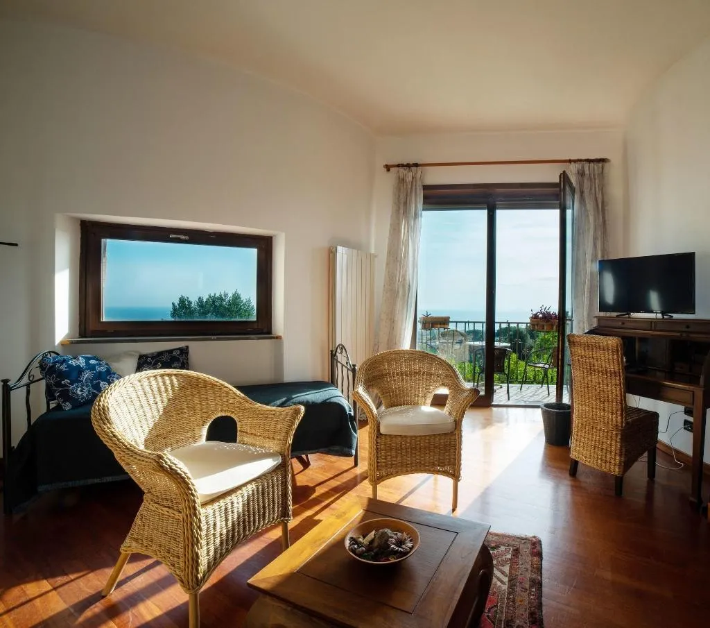 General view, Villa Patrizia Bb, Naples