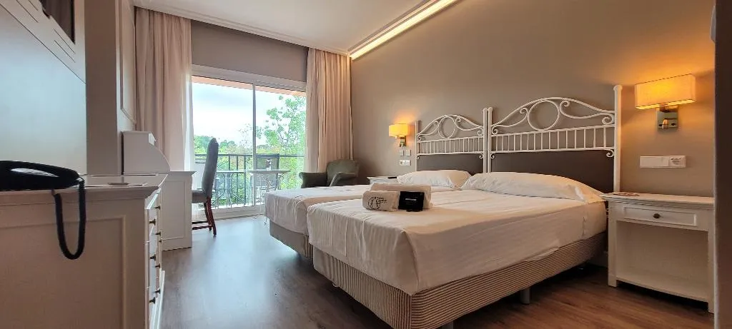 Double or Twin STANDARD Room, Hotel Alicante Golf, Costa Blanca