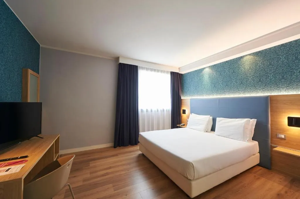 DOUBLE DELUXE Room, Neo Hotel, Milan