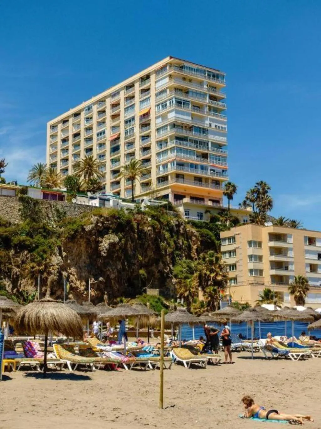 General view, Apartamentos Torre de la roca, Costa Del Sol