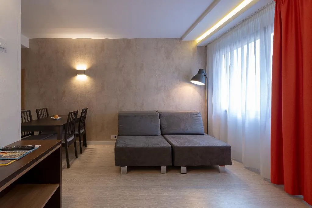 APARTMENT CAPACITY 2 Room, Apartamentos Recoletos, Madrid