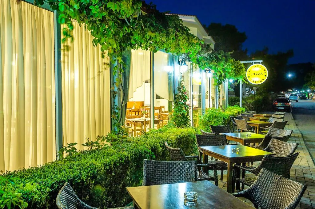 Restaurant, Xenios Dolphin Beach Hotel, Halkidiki