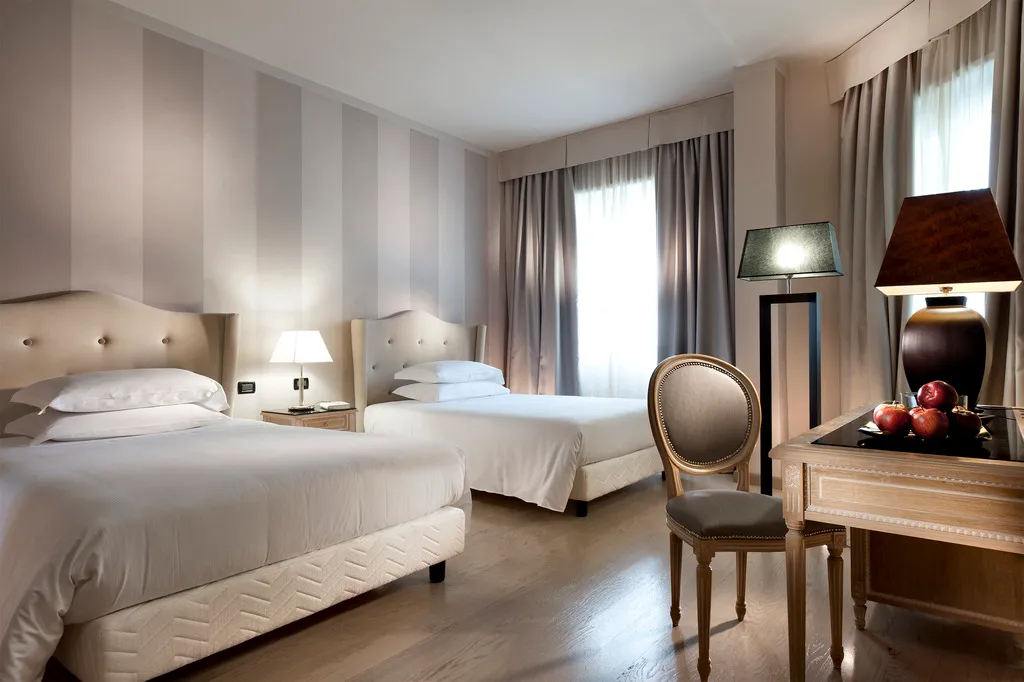QUADRUPLE STANDARD Room, c-hotels Ambasciatori, Florence