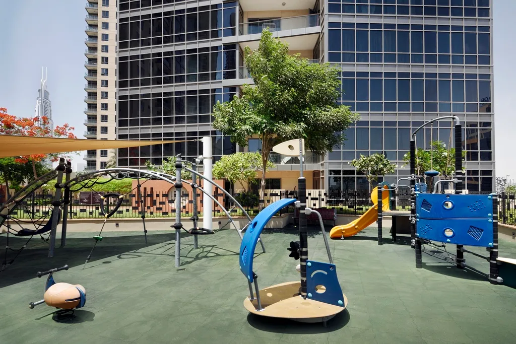 Sports and Entertainment, Dream Inn Dubai Apartments - Marina Quays, Dubai