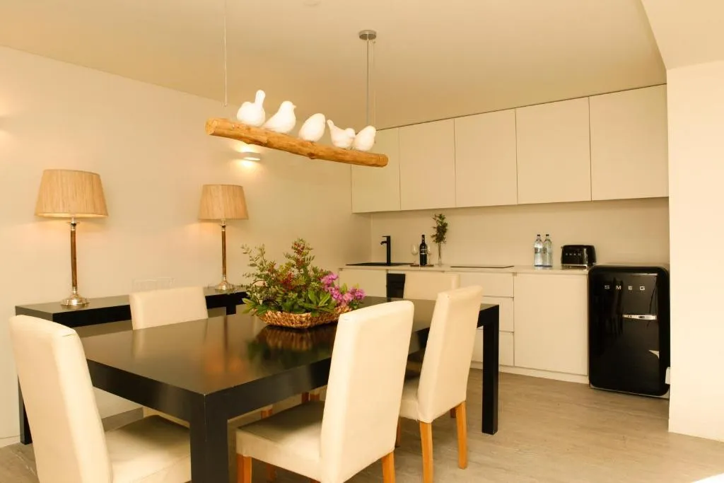 VILLA SUPERIOR Room, Casa Palmela - Small Luxury Hotels & Villas, Lisbon