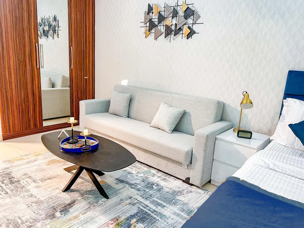 STUDIO ONE BED Room, Goldcrest Executive, Dubai