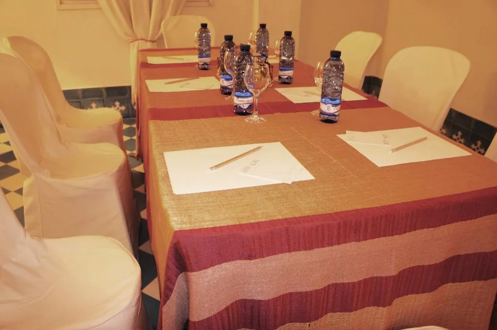 Conferences, Alcoba del Rey de Sevilla, Seville