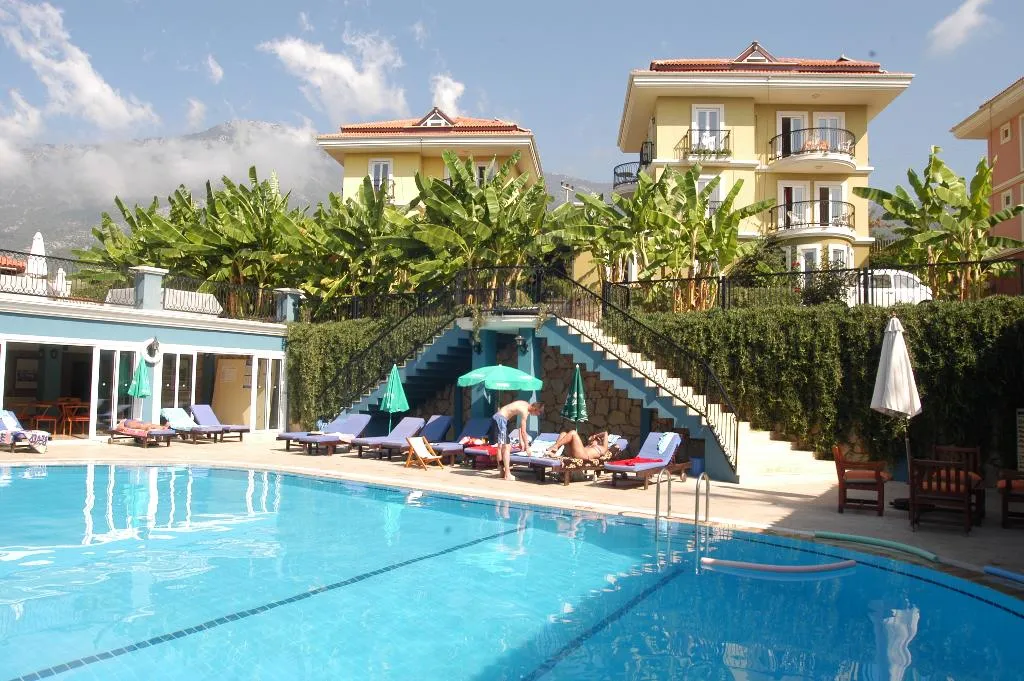 Pool, Antas Deluxe Apart, Dalaman