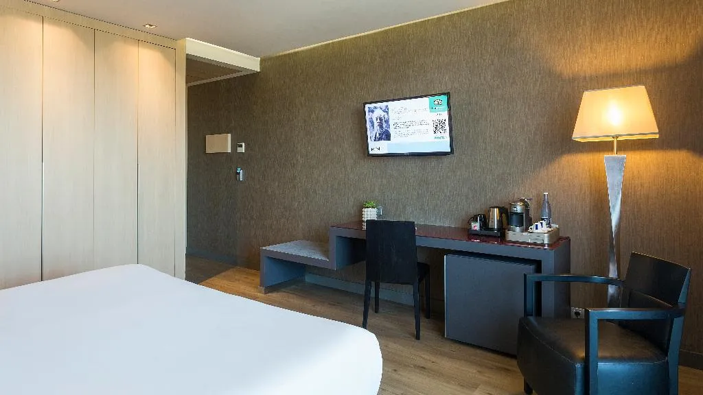 DOUBLE SUPERIOR Room, MiM Sitges Member of Melia Collection, Costa Brava
