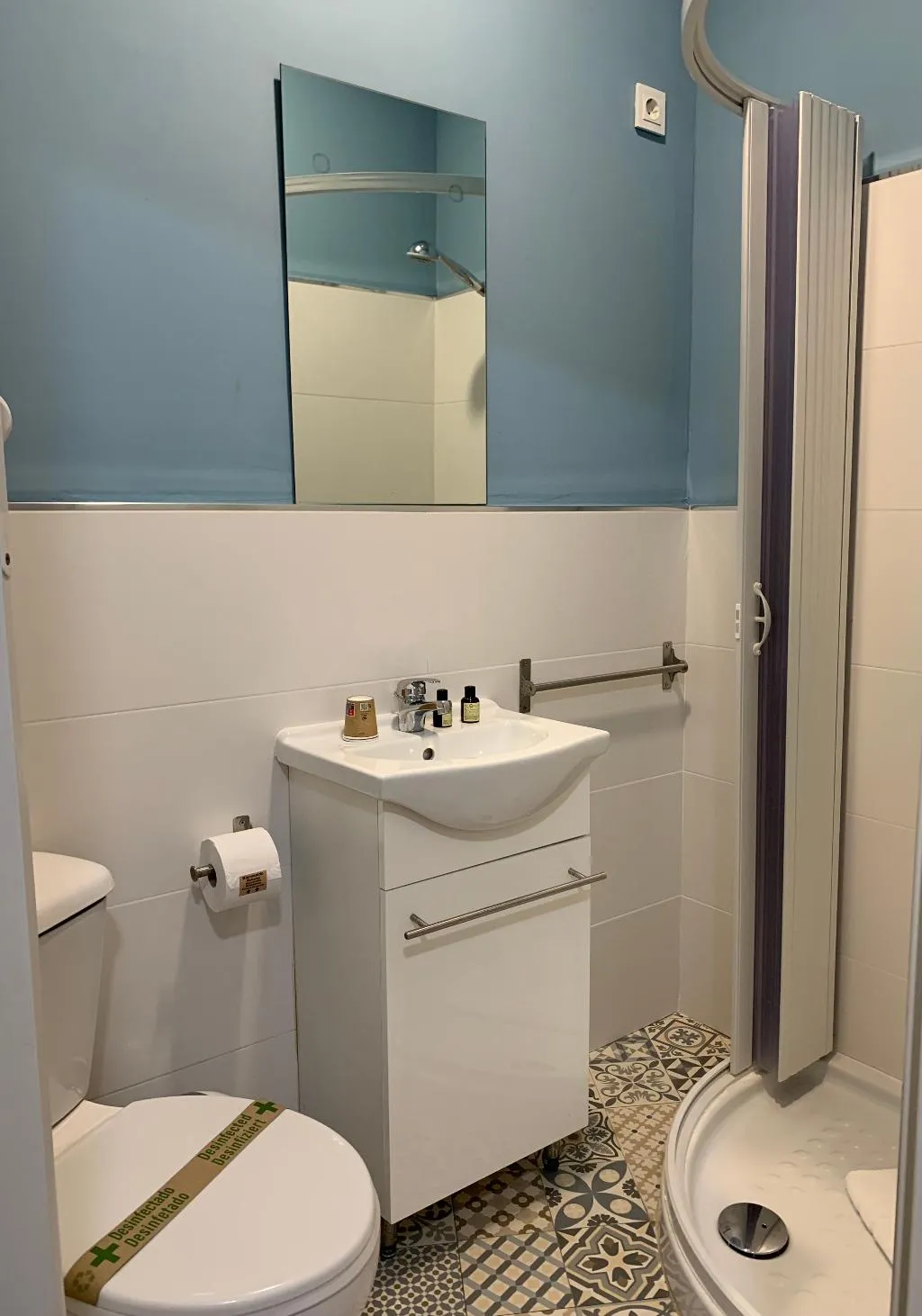 DOUBLE ECONOMY Room, Hostel Sea&Dreams Calpe, Costa Blanca
