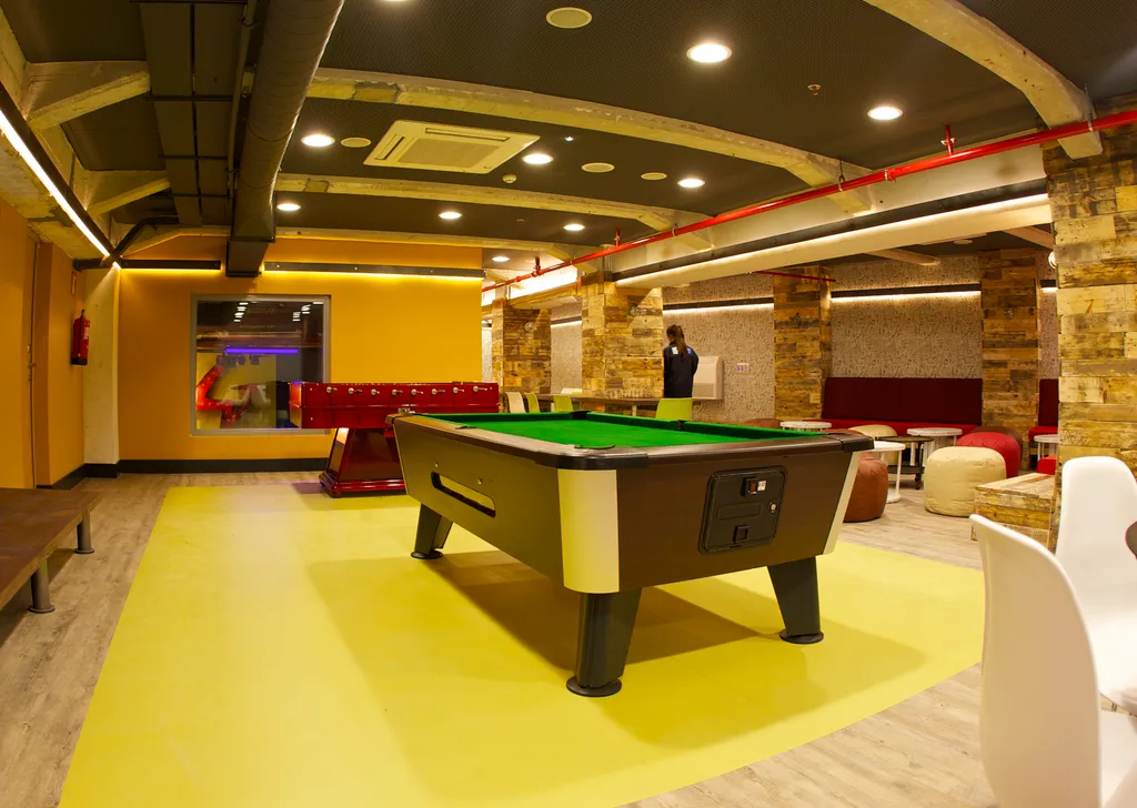 Sports and Entertainment, Generator Barcelona, Barcelona