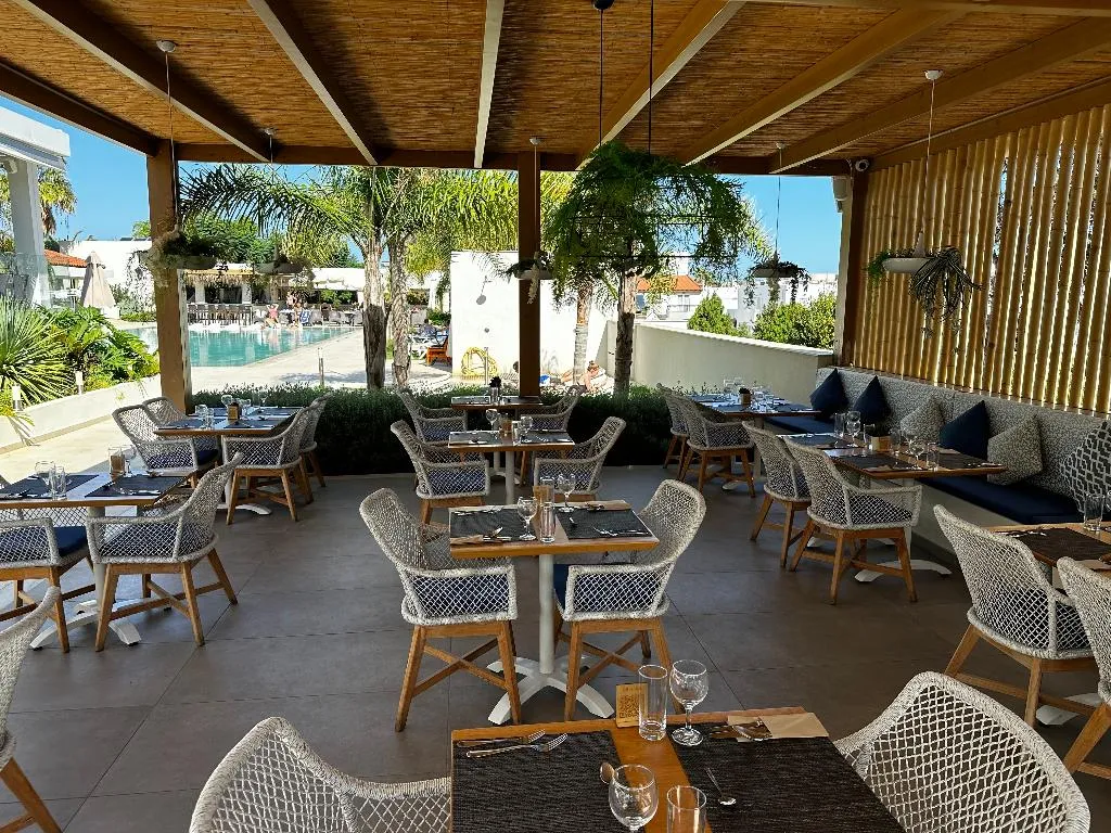 Restaurant, COOEE Kyknos Beach Hotel & Bungalows, Crete