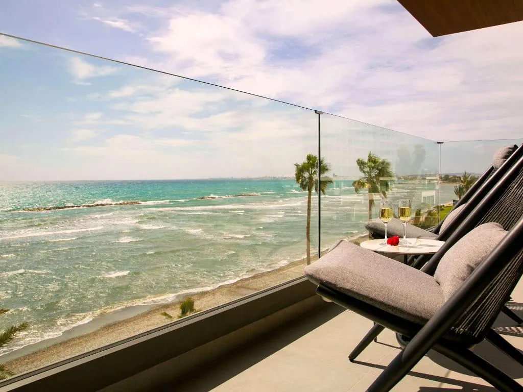 Room, Mercure Larnaca Beach Resort, Cyprus