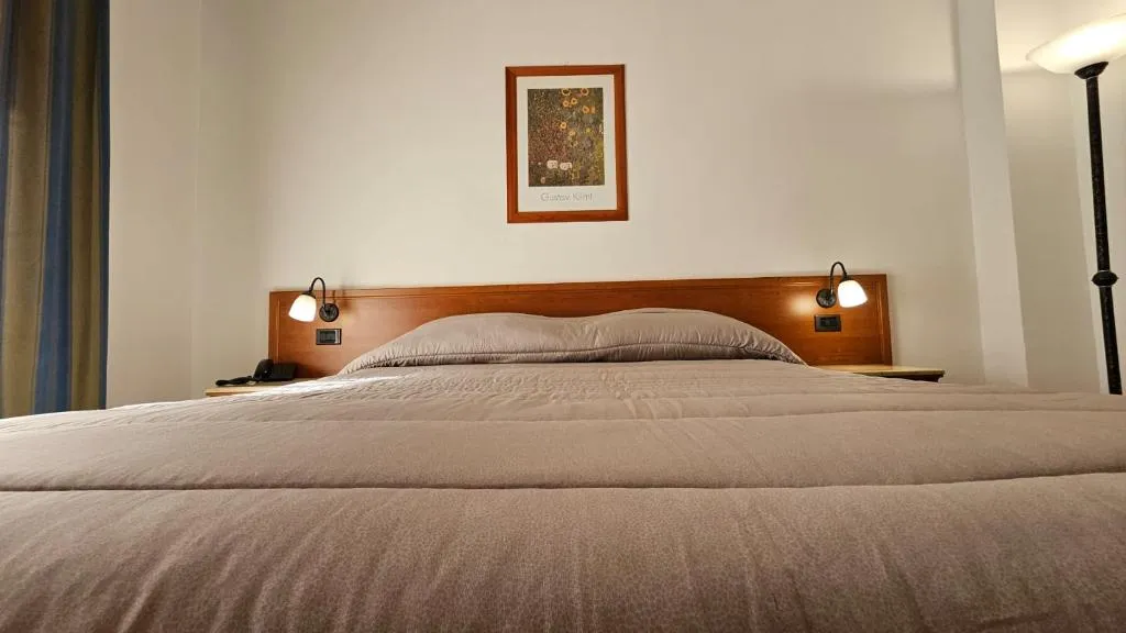 Double or Twin COMFORT Room, GH Hotel & Restaurant, Palermo