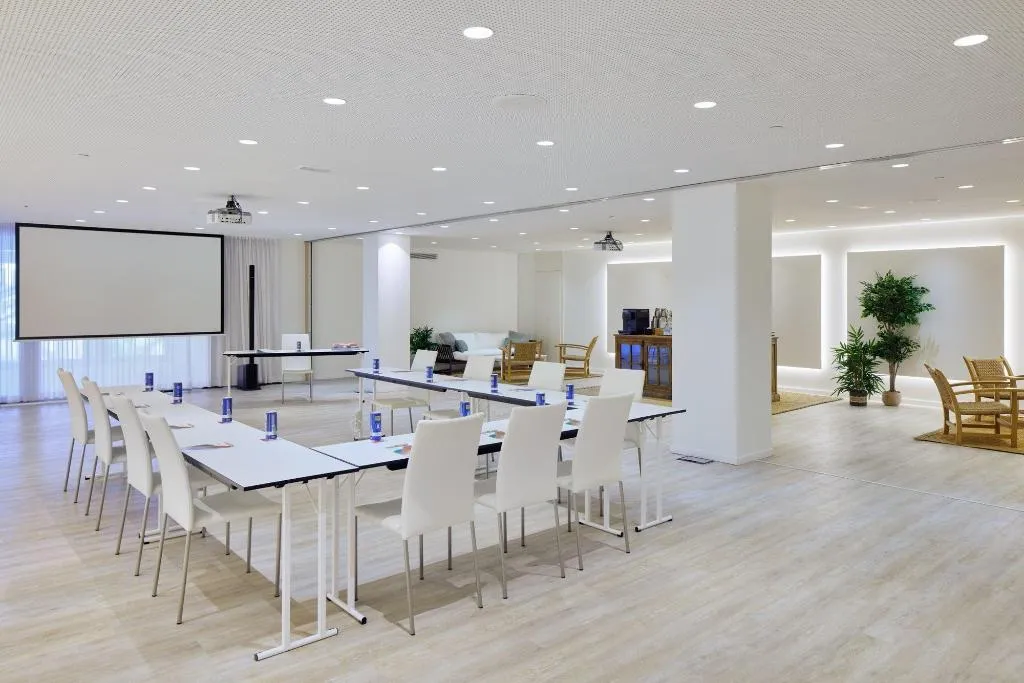 Conferences, Melia Calvia Beach, Majorca