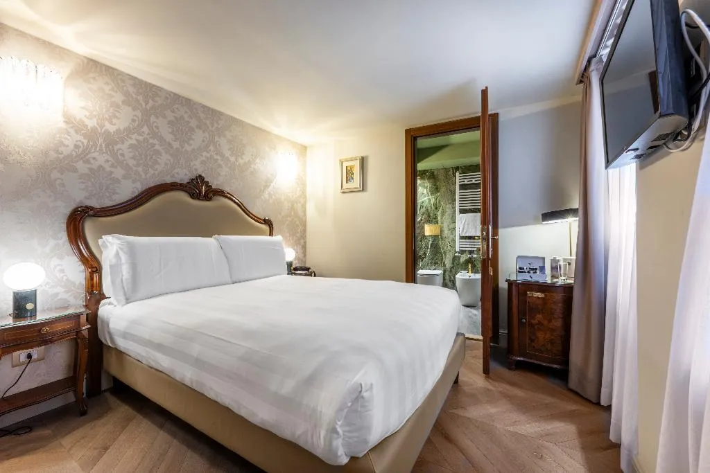 DOUBLE SINGLE USE CLASSIC Room, Colombina, Venice