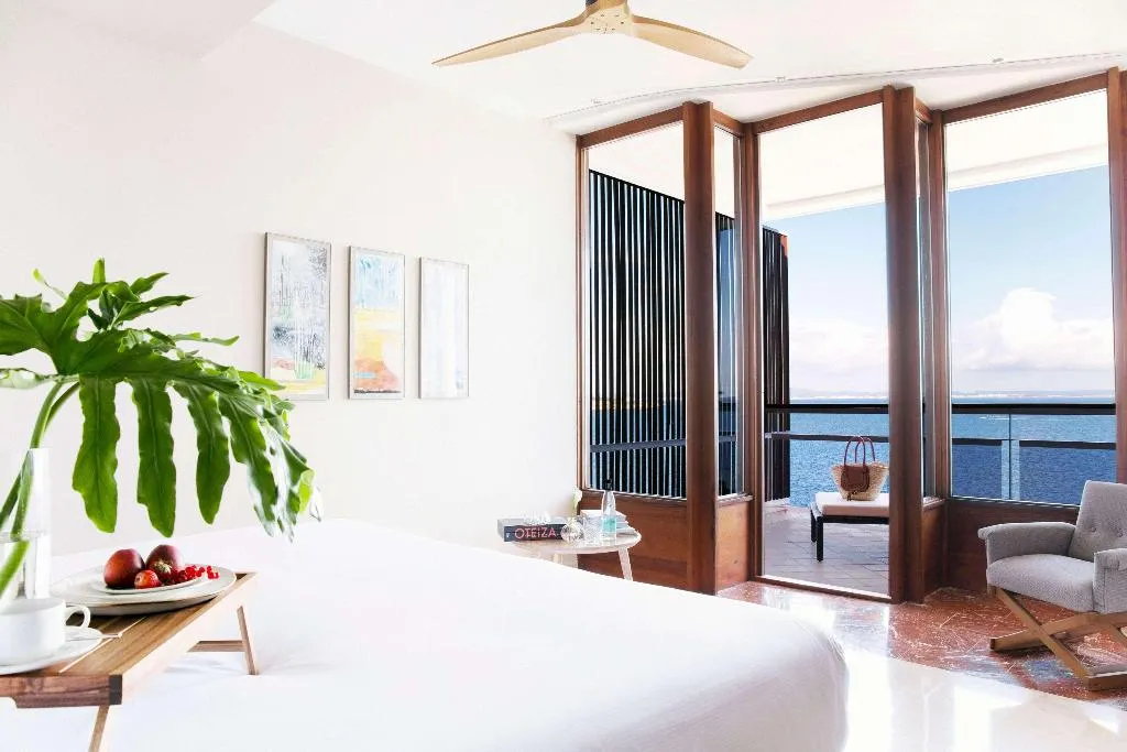 Room SEA VIEW Room, Hotel de Mar Gran Meliá, Majorca