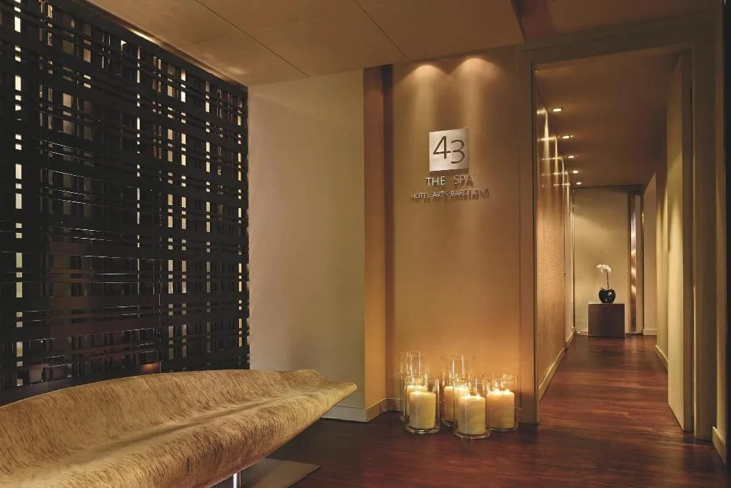 Sports and Entertainment, Hotel Arts, Barcelona