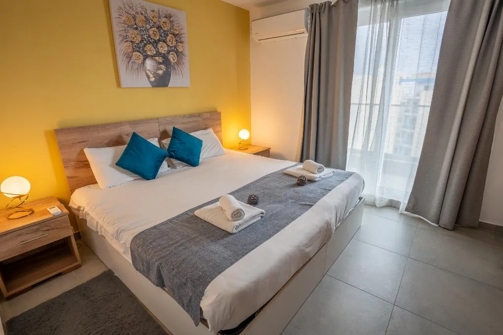 SUITE CITY VIEW Room, Stillel Retreat, Malta