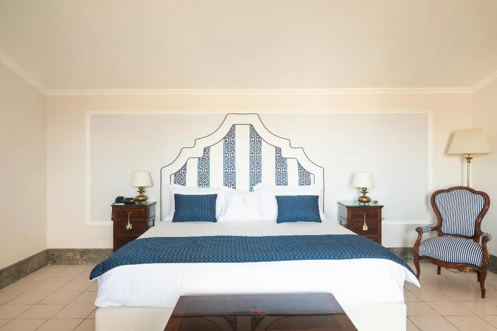 SUITE Presidential WITH VIEWS Room, Grand Hotel Cocumella, Naples