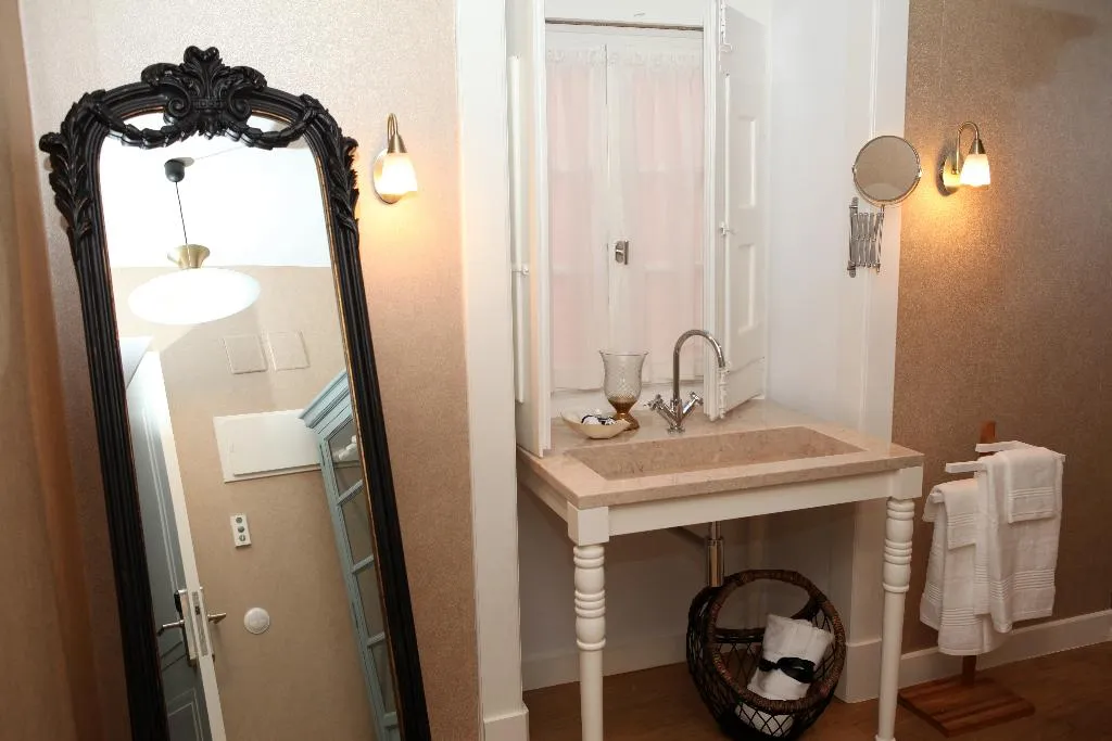 Double or Twin SUPERIOR WITH TERRACE Room, Aguamel Sintra - Boutique Guest House, Lisbon