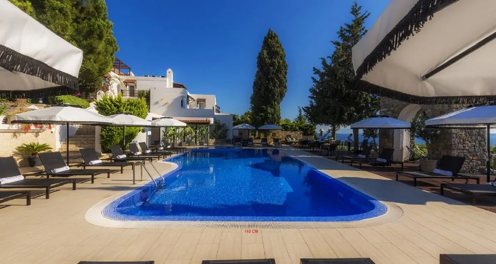 Pool, Manastir, Bodrum
