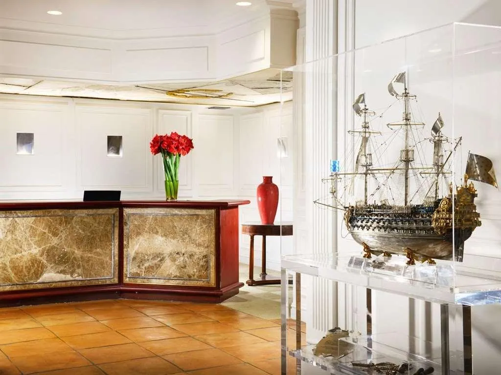Lobby, Pierre Milano Hotel, Milan