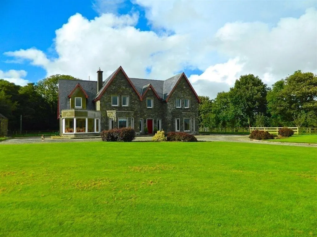 General view, Lake House B&B, Cork