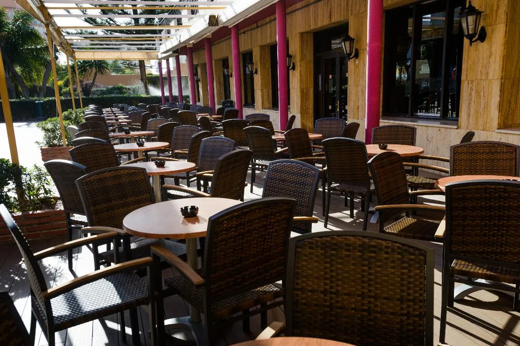 Terrace, Hotel Monarque Cendrillón, Costa Del Sol