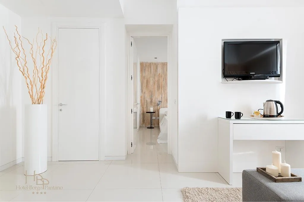 JUNIOR SUITE STANDARD Room, Hotel Borgo Pantano, Catania