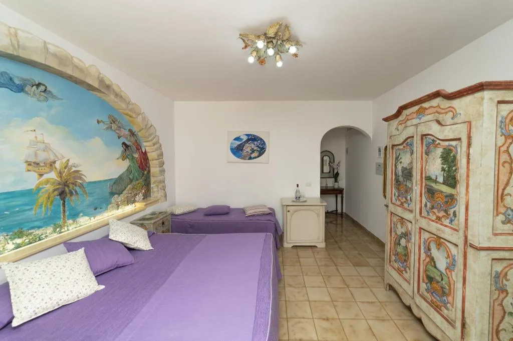 Room, Casa Teresa, Naples