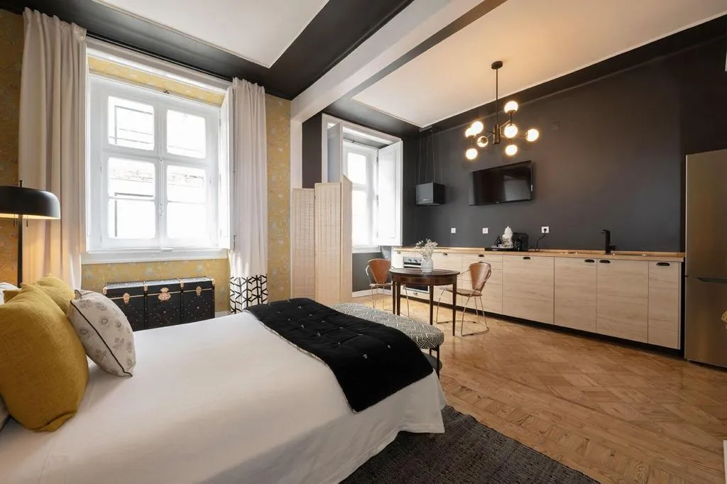 Room, Casinha Dos Sapateiros, Lisbon
