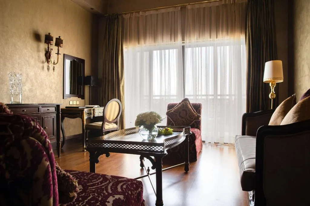 Room, Jumeirah Zabeel Saray Dubai, Dubai
