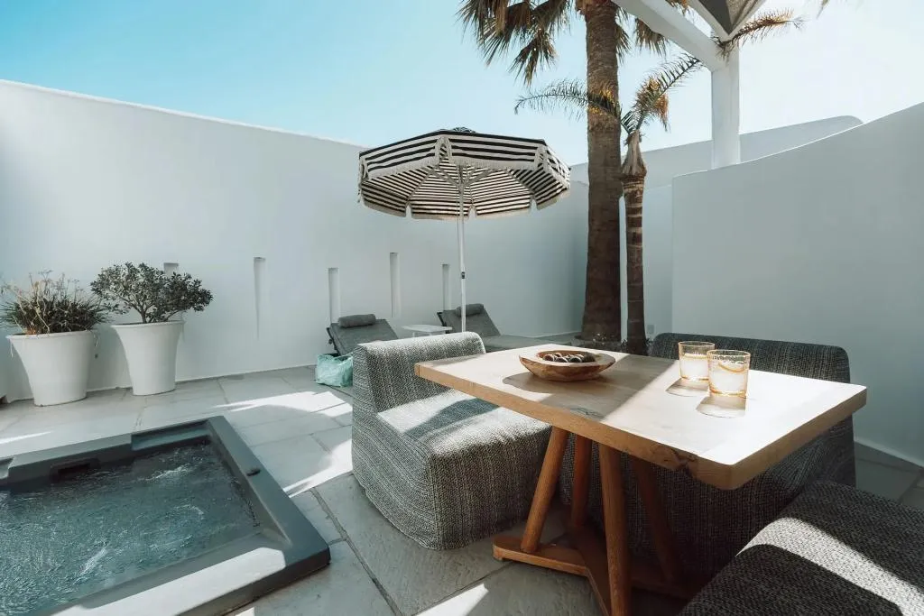 DOUBLE DELUXE WITH JACUZZI Room, Mykonos Ammos, Mykonos